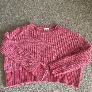 Very soft oversized knitted sweater!